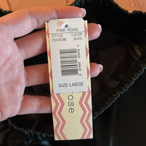 Vegan Leather Skirt - Brand New With Tags - Picture 3 of 3